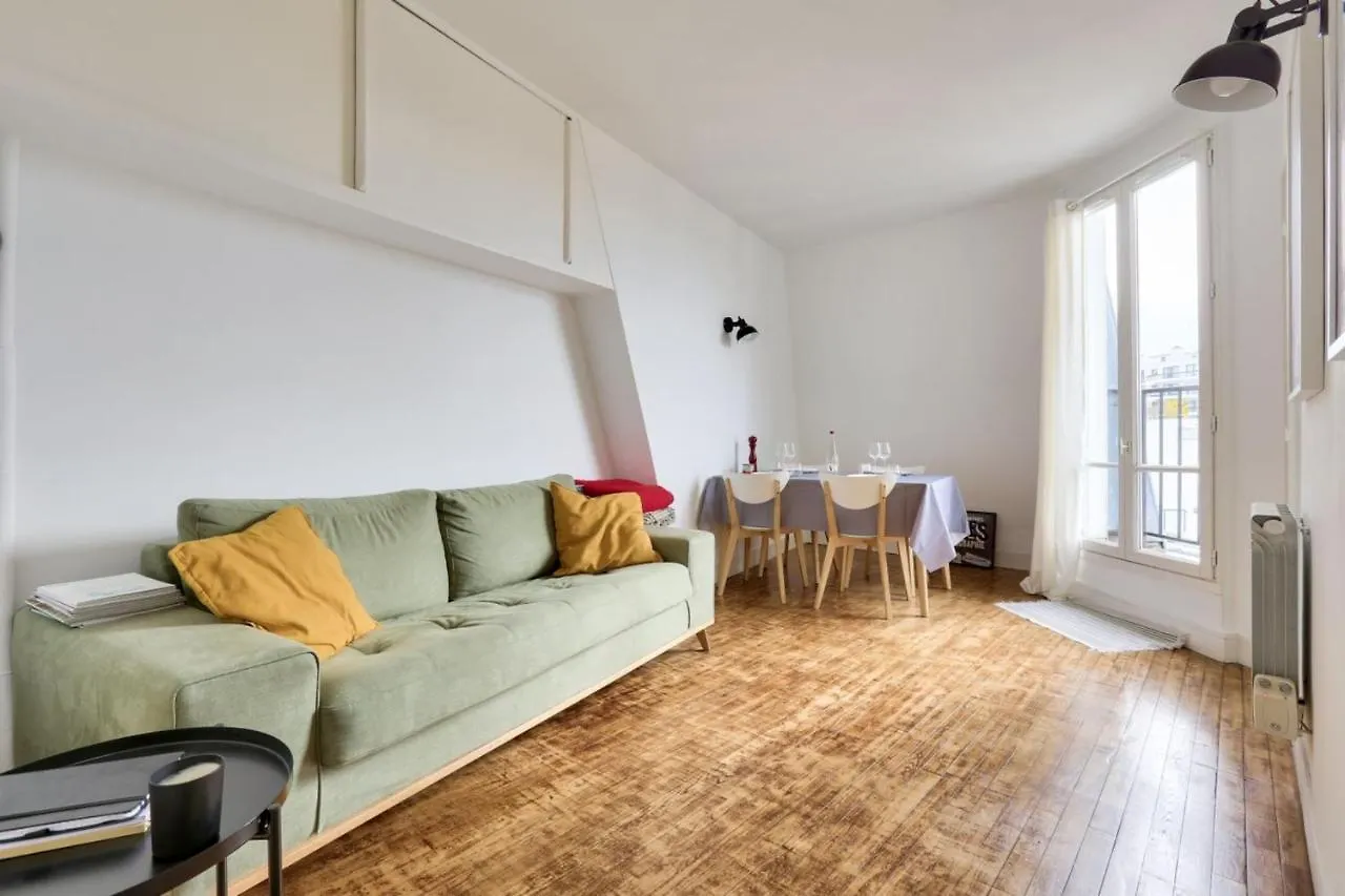 Cozy Apartment For 4 People - Paris 20